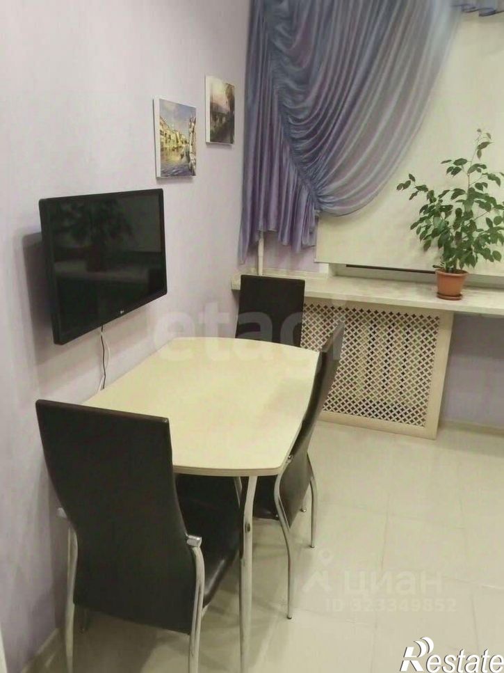 3-комн квартира улица Моторостроителей, 1,  д. 1