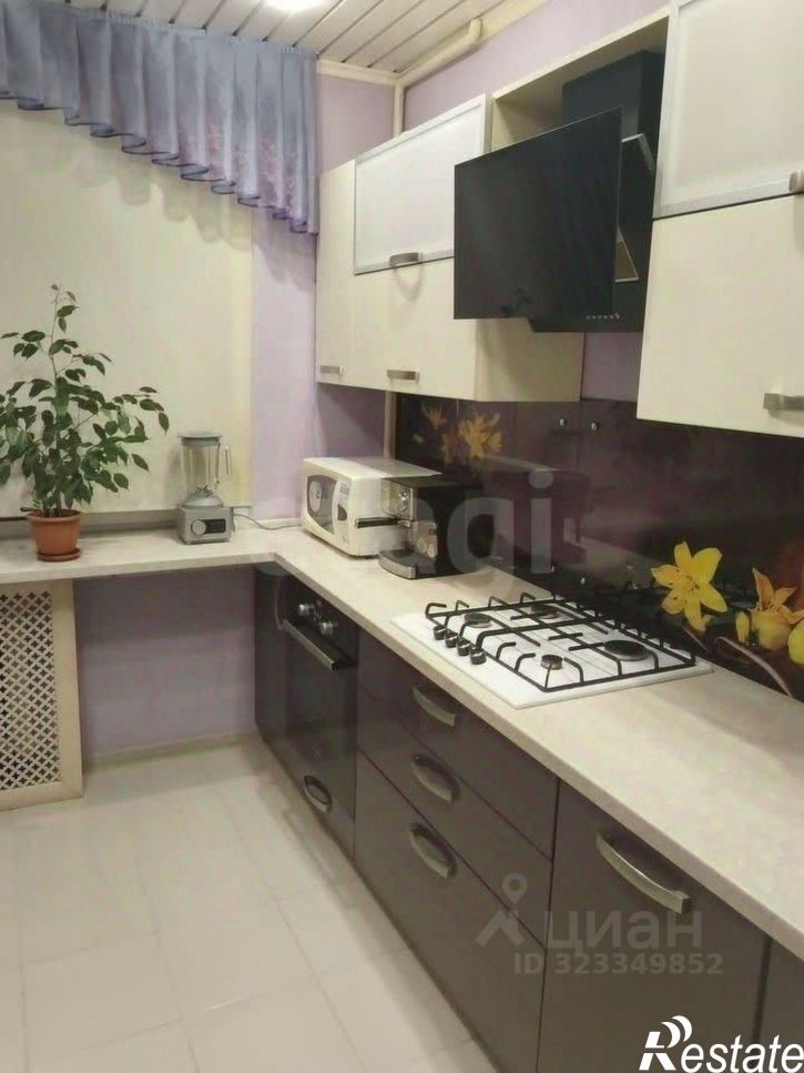 3-комн квартира улица Моторостроителей, 1,  д. 1