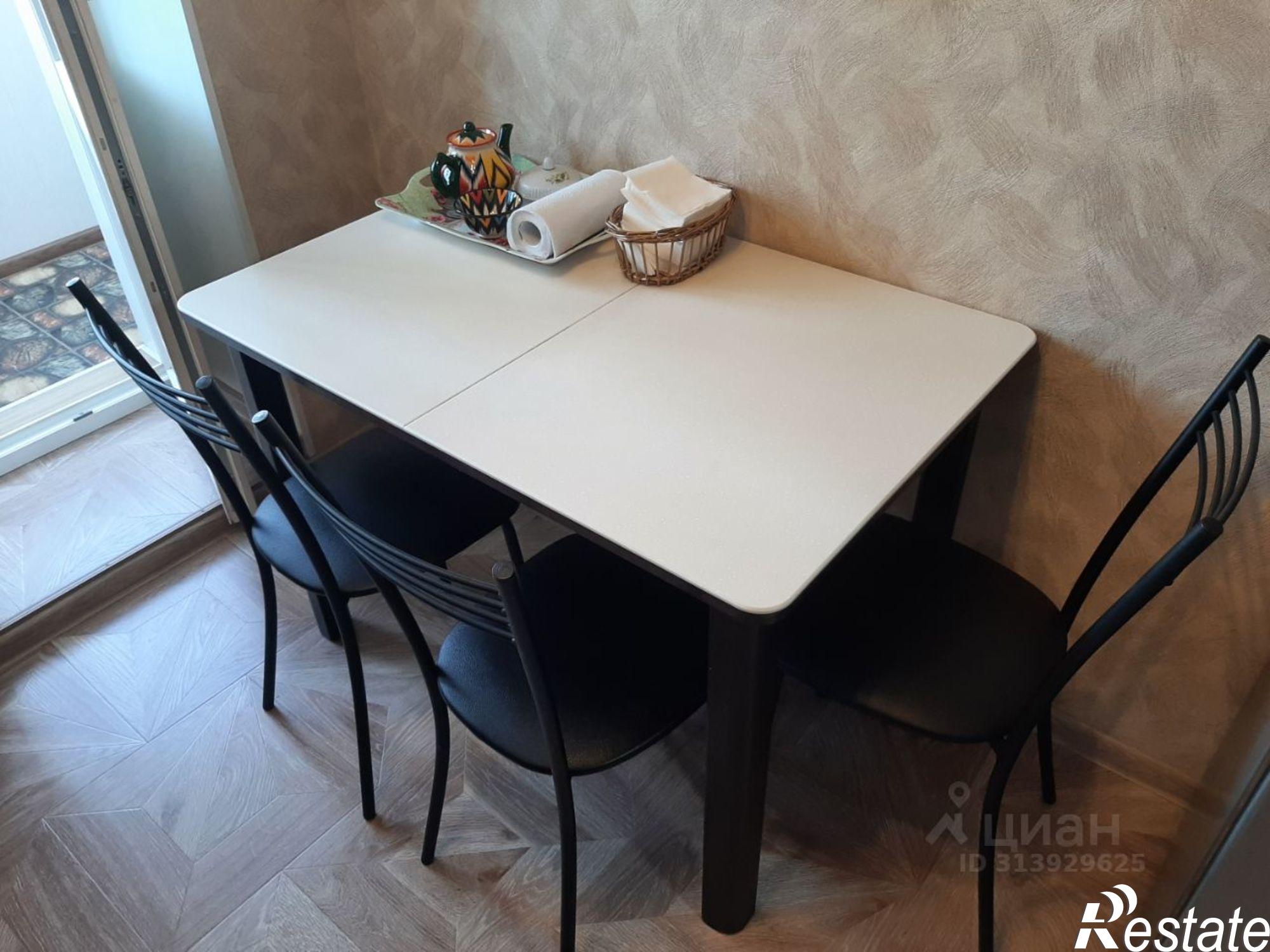 Сдать квартиру за 40 000 рублей на Крестовая улица, 135