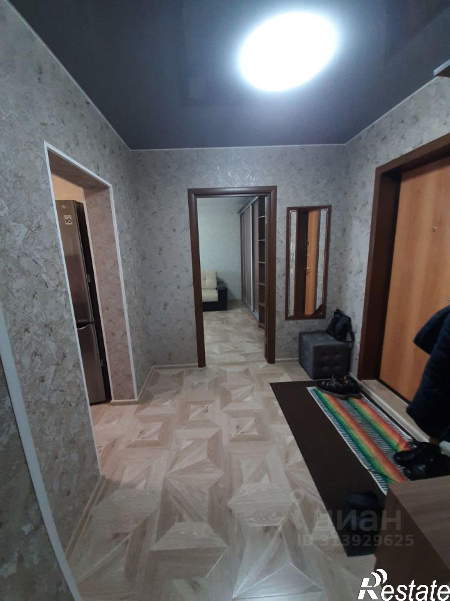 Сдать квартиру за 40 000 рублей на Крестовая улица, 135