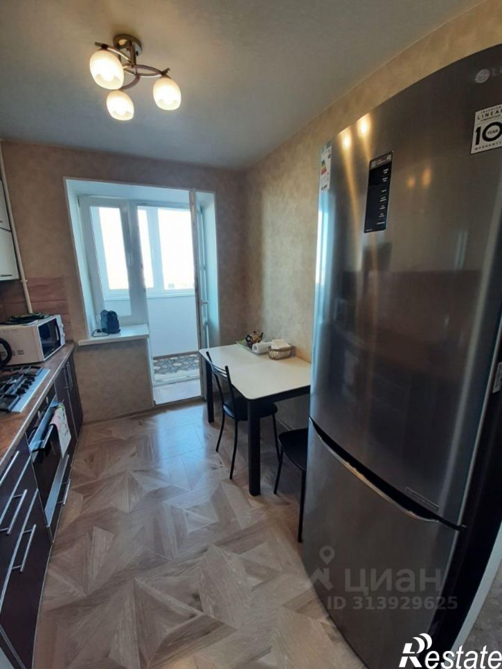 2-комн квартира Крестовая улица, 135,  д. 135