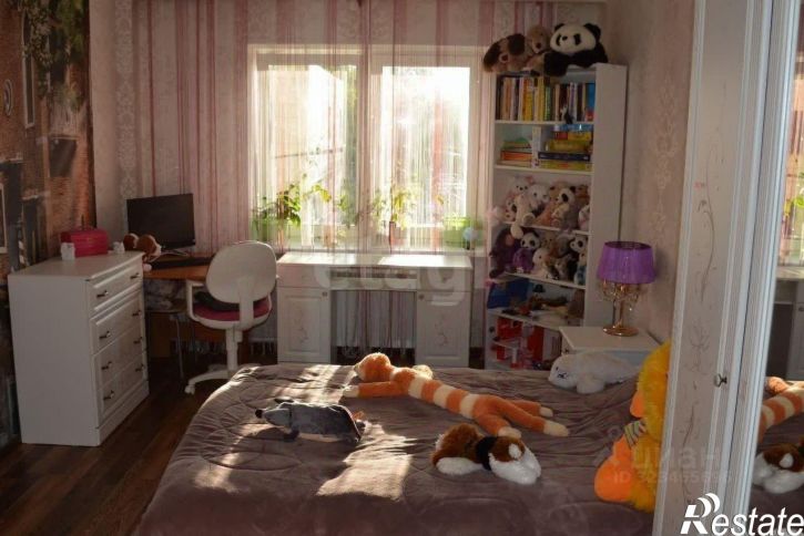 4-комн квартира улица Плеханова, 20,  д. 20