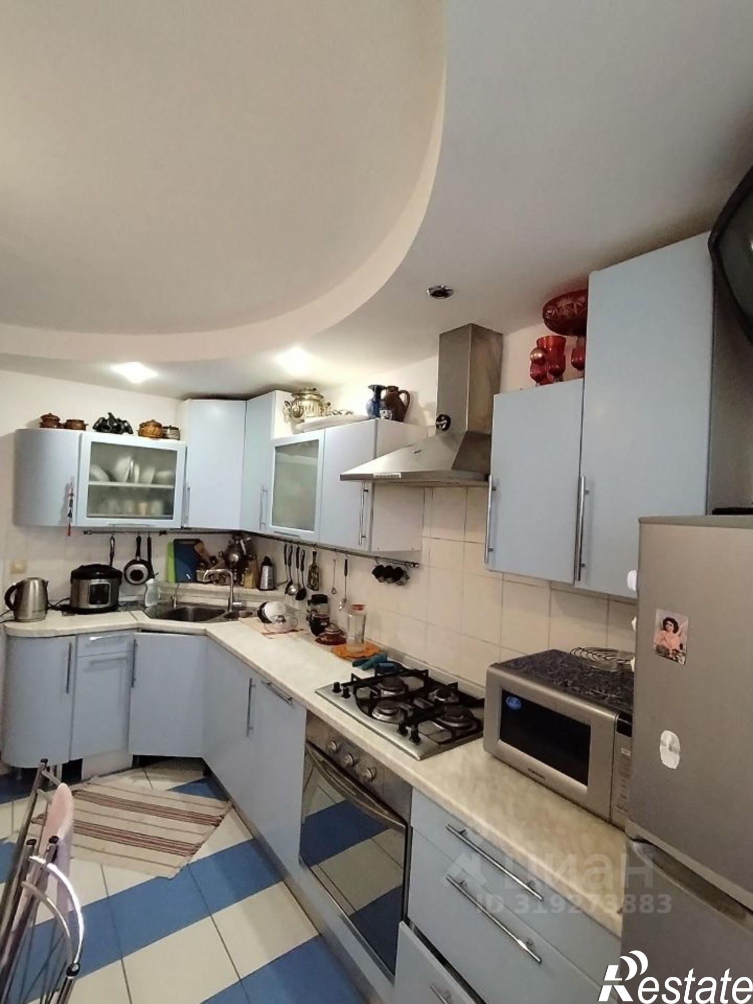 Купить квартиру за 6 100 000 рублей на ул Суркова, 3