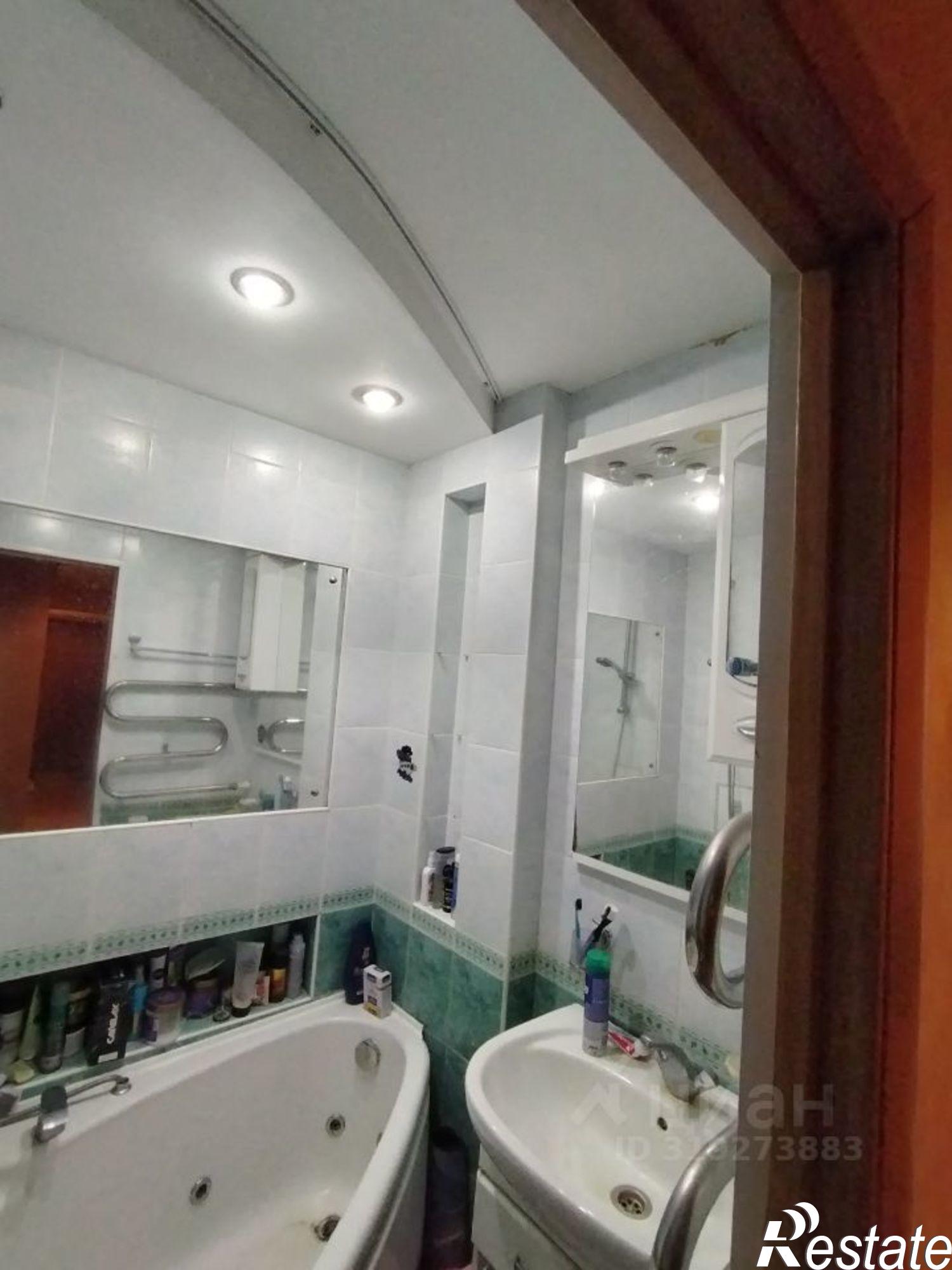 Купить квартиру за 6 100 000 рублей на ул Суркова, 3