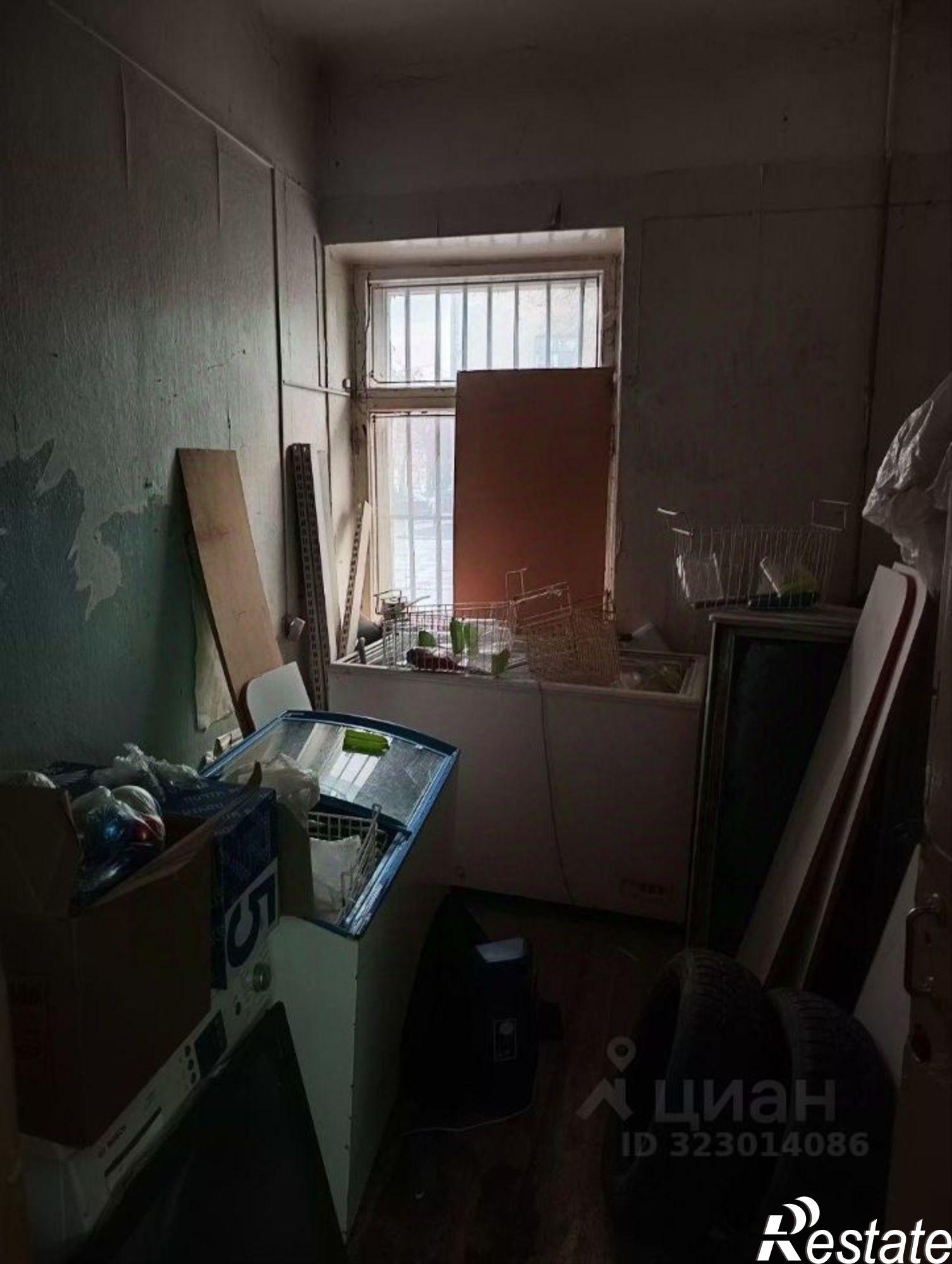 Сдать торговое помещение за 45 000 рублей на ул Молодежная, 15