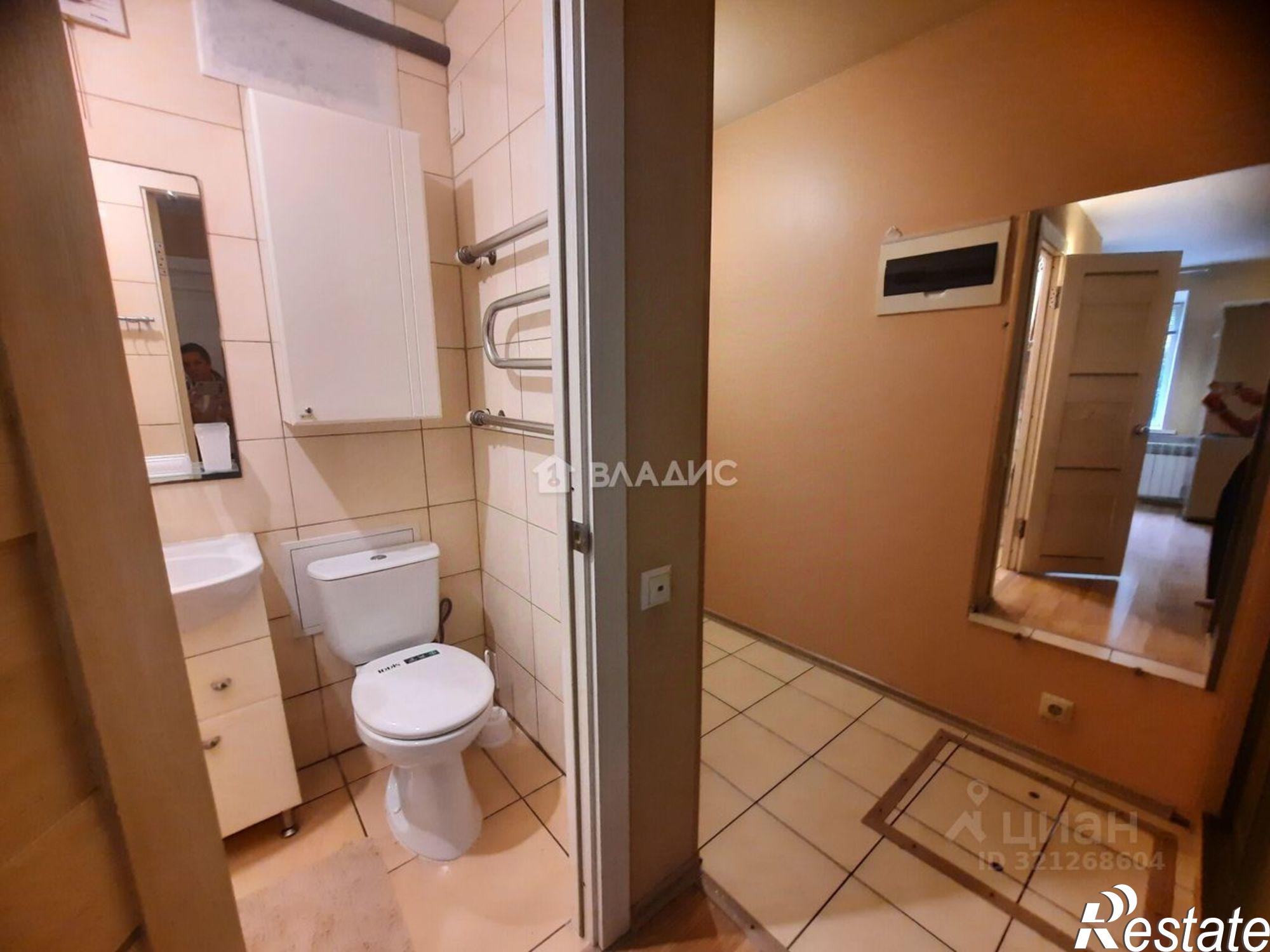 Купить квартиру за 2 400 000 рублей на ул Колышкина, 9