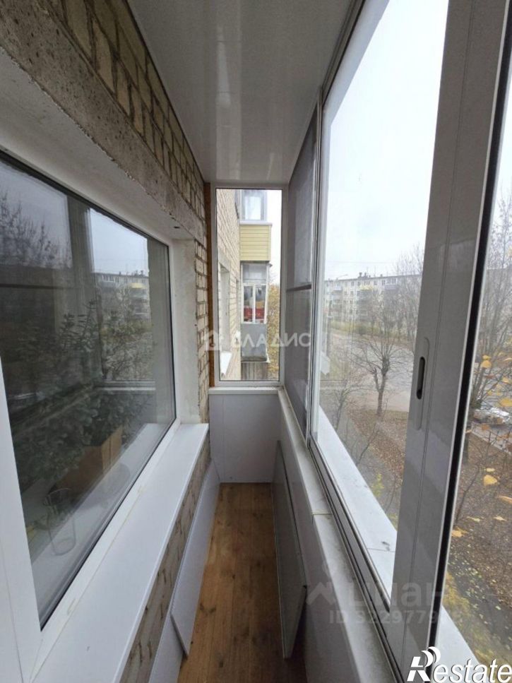 2-комн квартира улица 9 Мая, 1,  д. 1