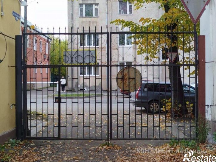 Торговое помещение ул Ломоносова, 5а,  д. 5а