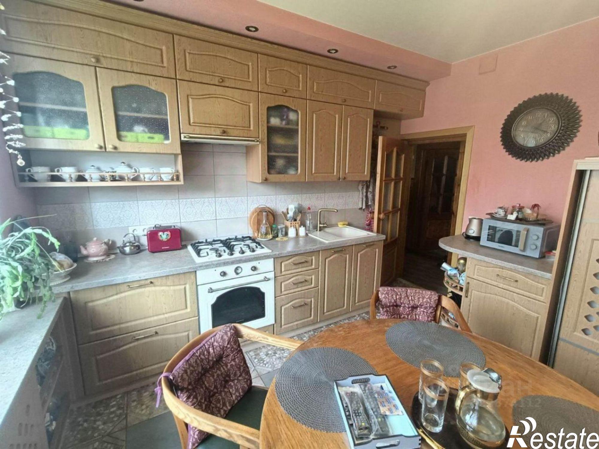 Купить квартиру за 4 200 000 рублей на улица Рапова, 2