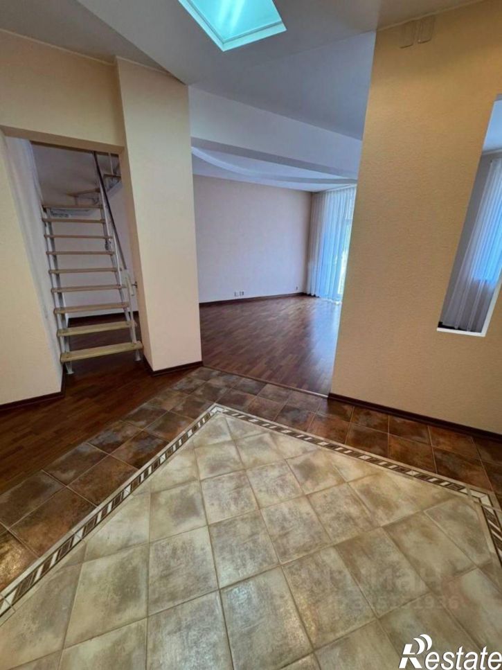 4-комн квартира улица Пушкина, 12А,  д. 12А