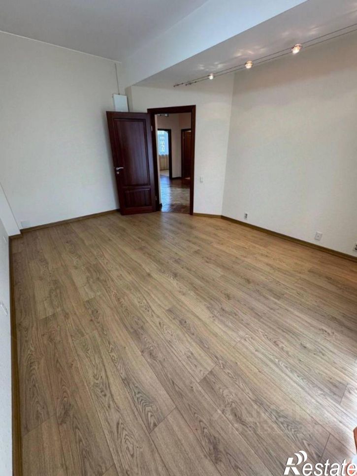 4-комн квартира улица Пушкина, 12А,  д. 12А