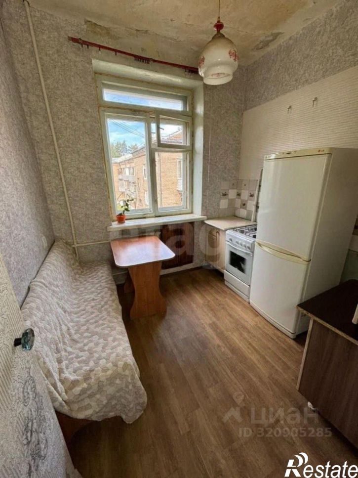 2-комн квартира улица Славского, 5,  д. 5