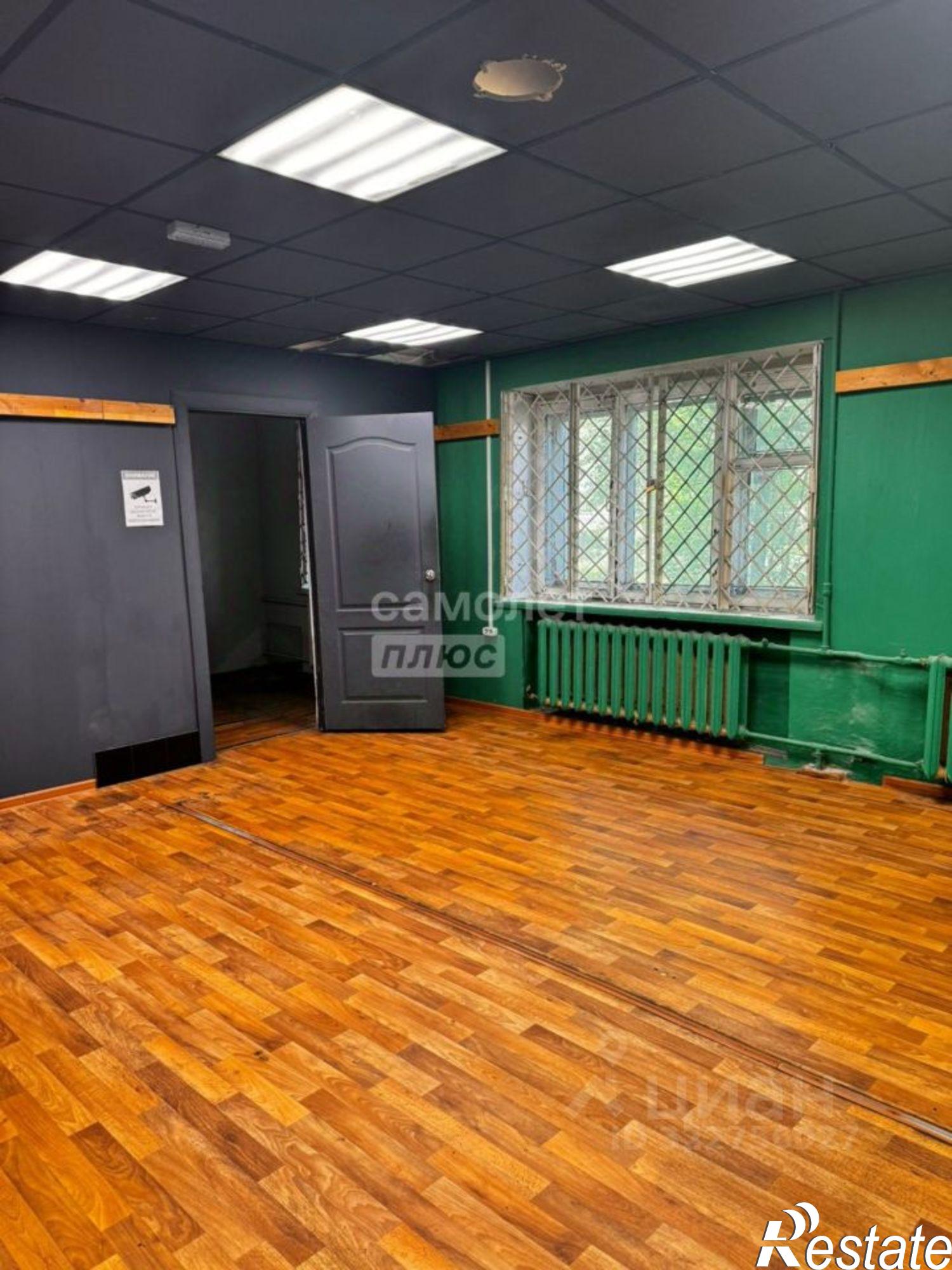 Купить торговое помещение за 5 493 520 рублей на Волжская набережная, 191