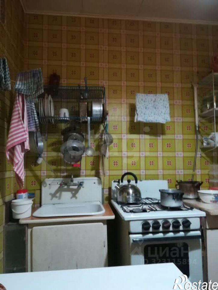 3-комн квартира улица 50 лет ВЛКСМ, 8,  д. 8