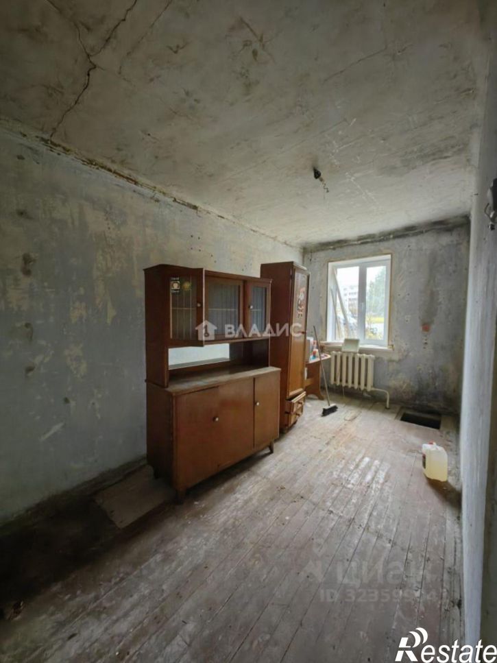 3-комн квартира проспект 50 лет Октября, 2,  д. 2