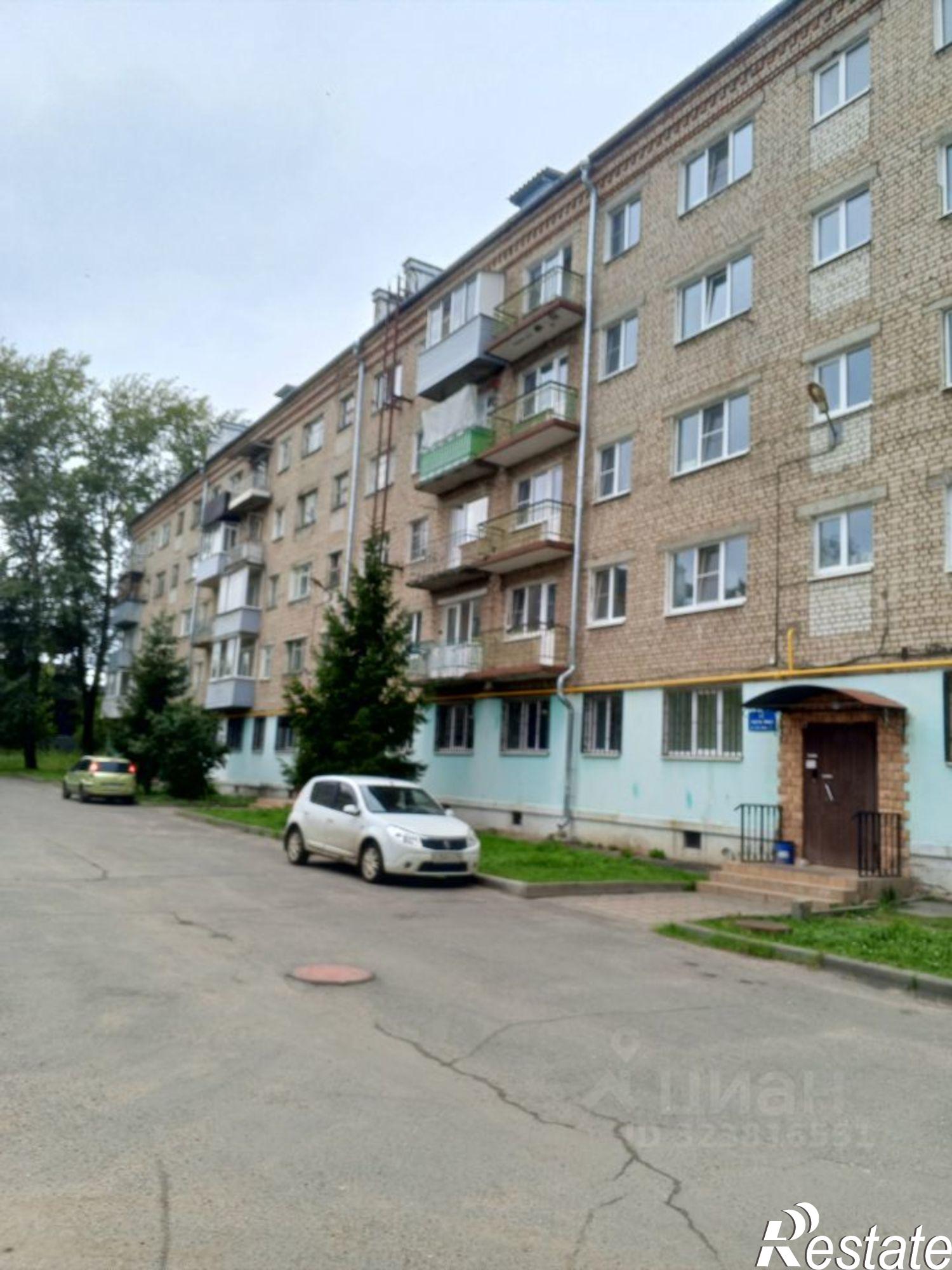 Купить комнату за 400 000 рублей на ул Баженова, 19