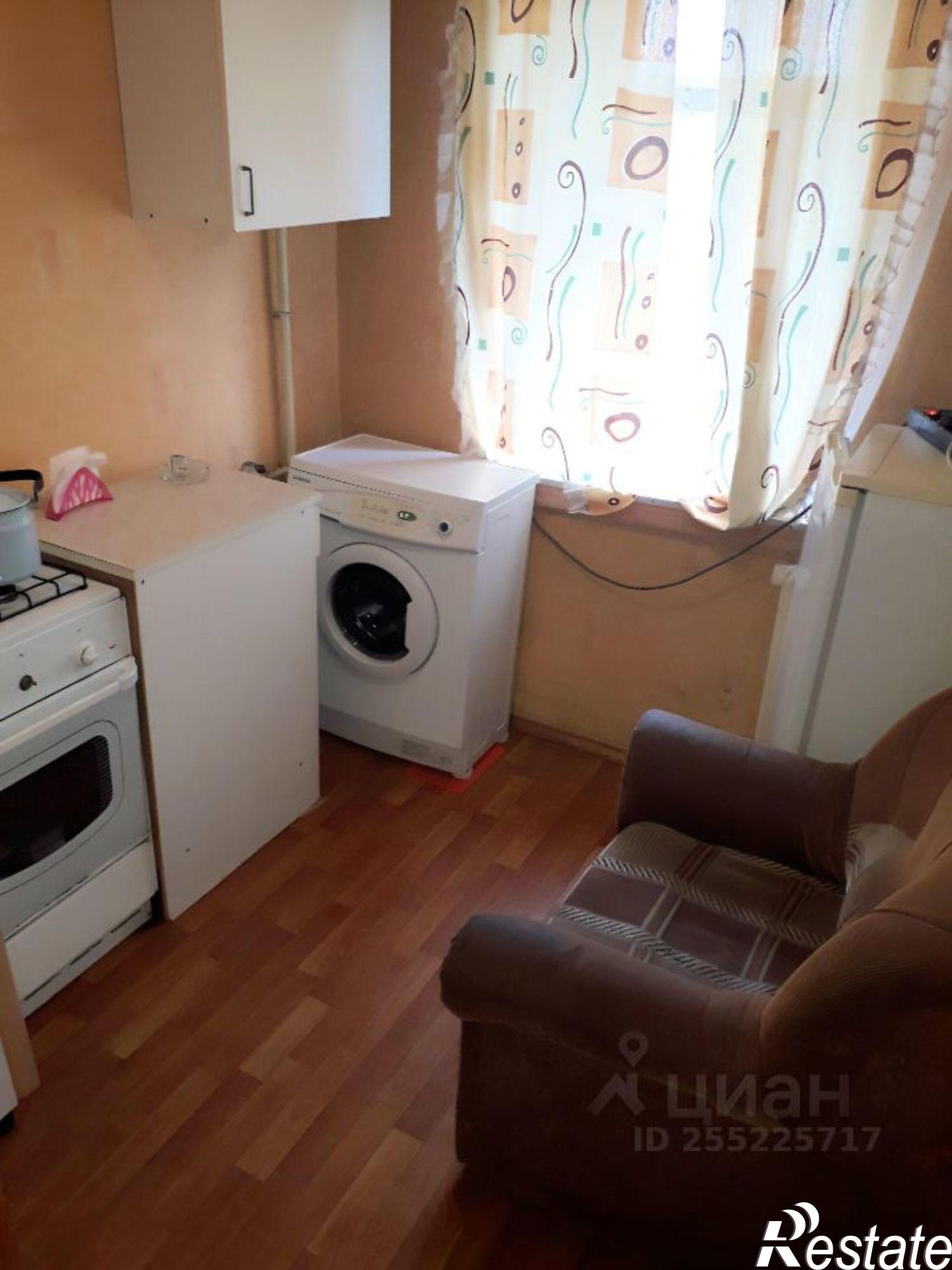 Сдать квартиру за 15 000 рублей на ул Карякинская, 43