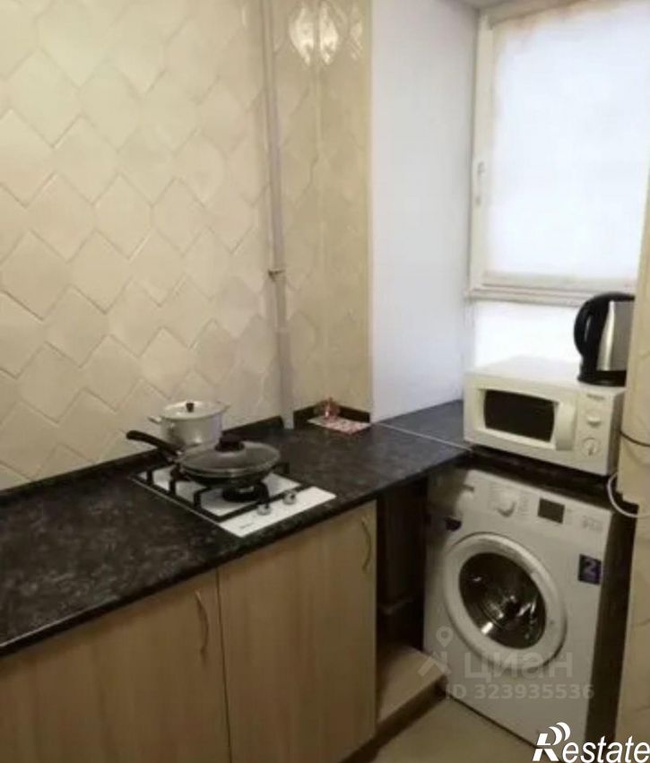 1-комн квартира Карякинская улица, 43,  д. 43