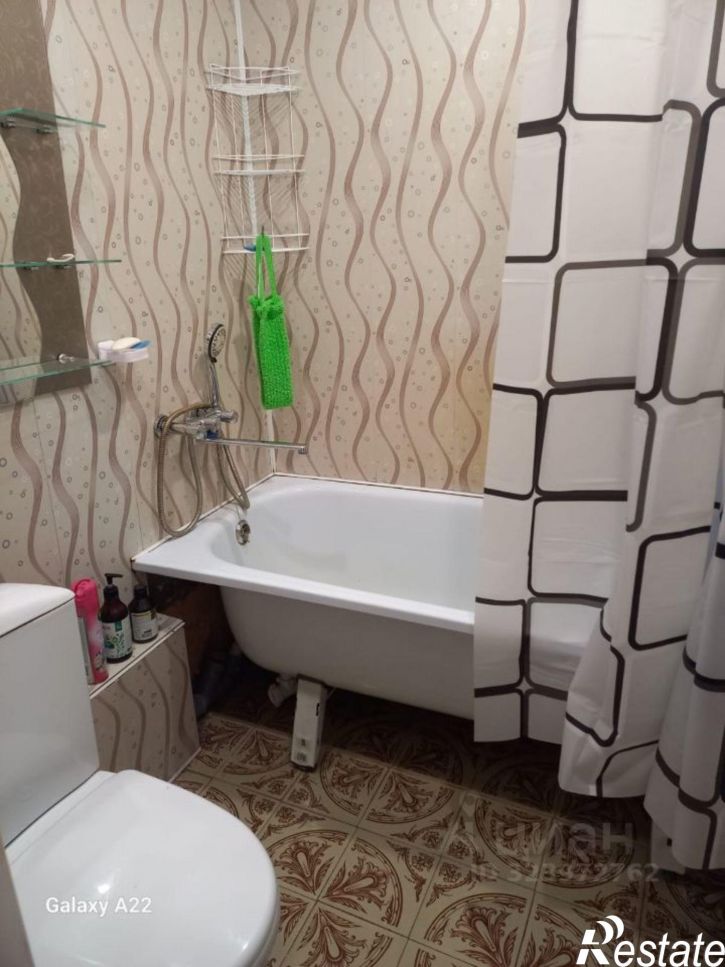 1-комн квартира улица Вихарева, 14,  д. 14