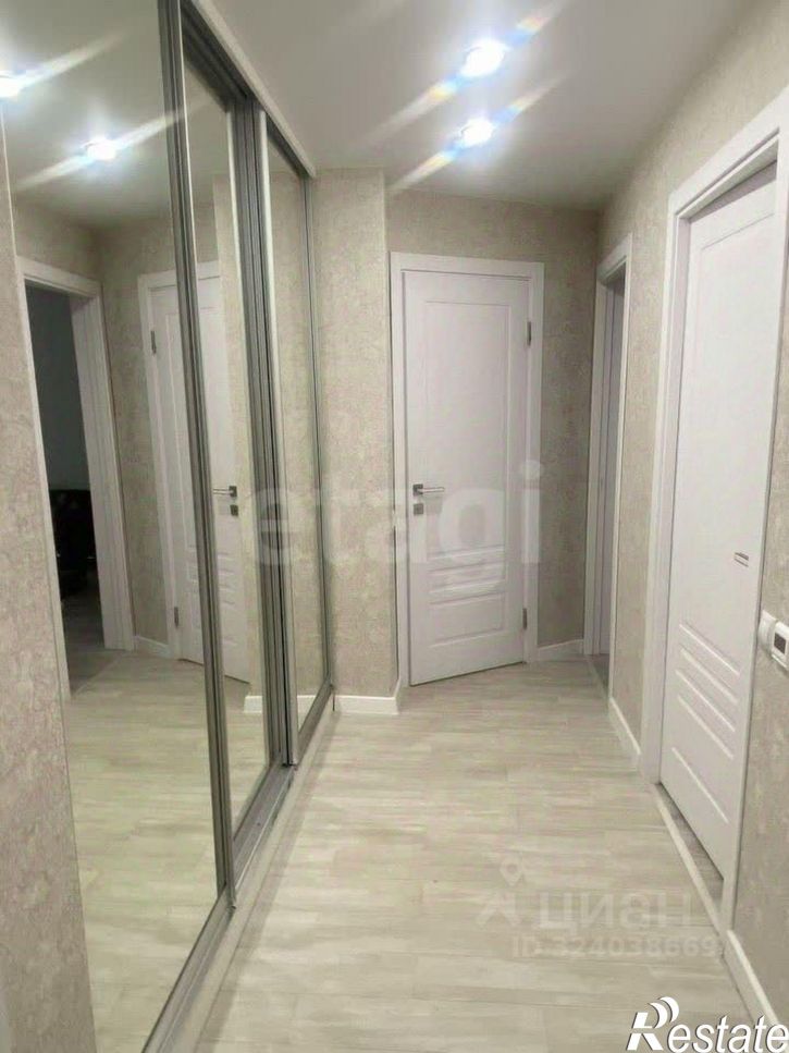 3-комн квартира улица Моторостроителей, 21,  д. 21