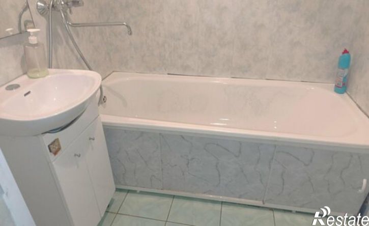 3-комн квартира улица Алябьева, 30,  д. 30