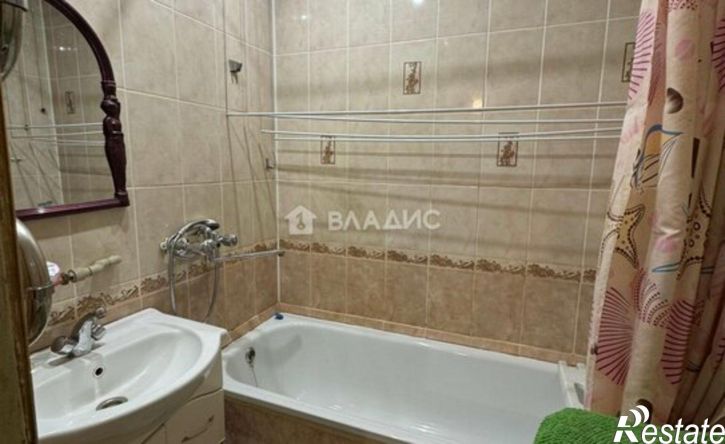 2-комн квартира улица Черкасова, 3,  д. 3