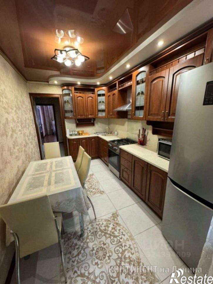 3-комн квартира улица Плеханова, 37,  д. 37