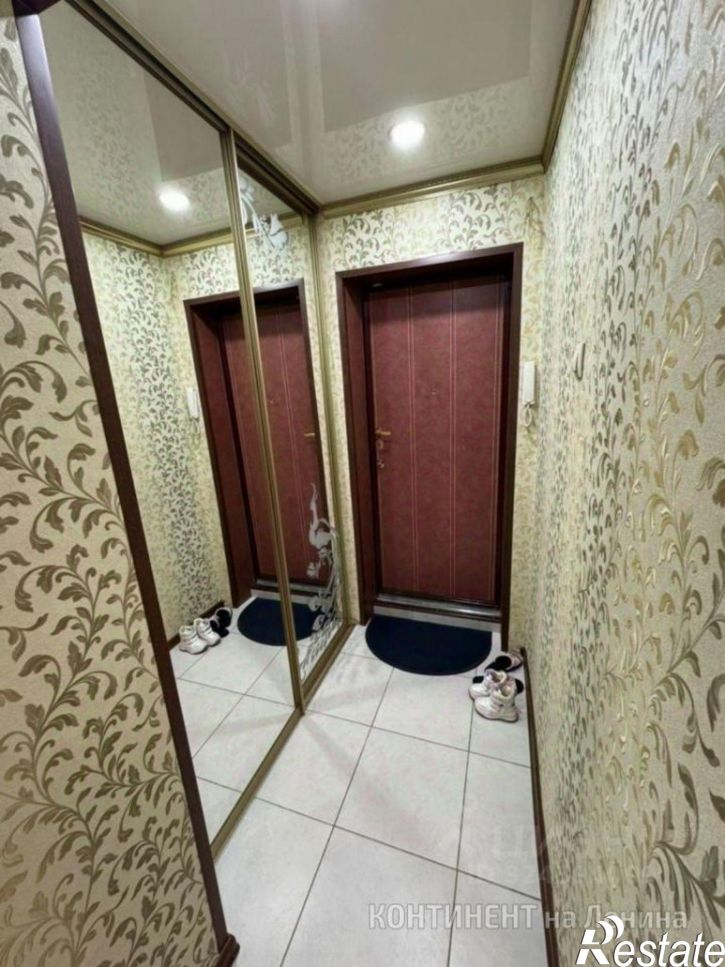 3-комн квартира улица Плеханова, 37,  д. 37