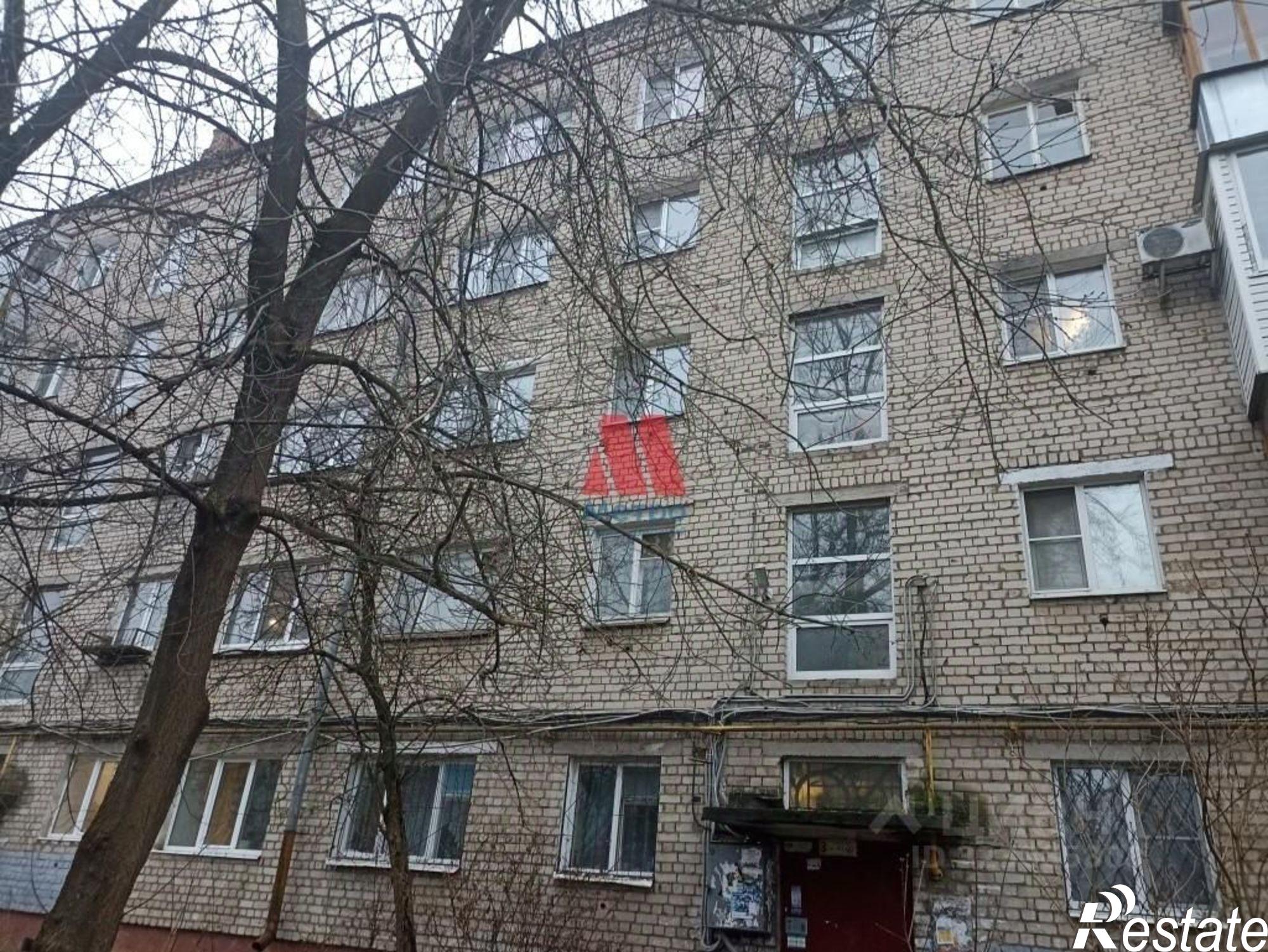 Купить квартиру за 2 000 000 рублей на ул 50 лет ВЛКСМ, 10