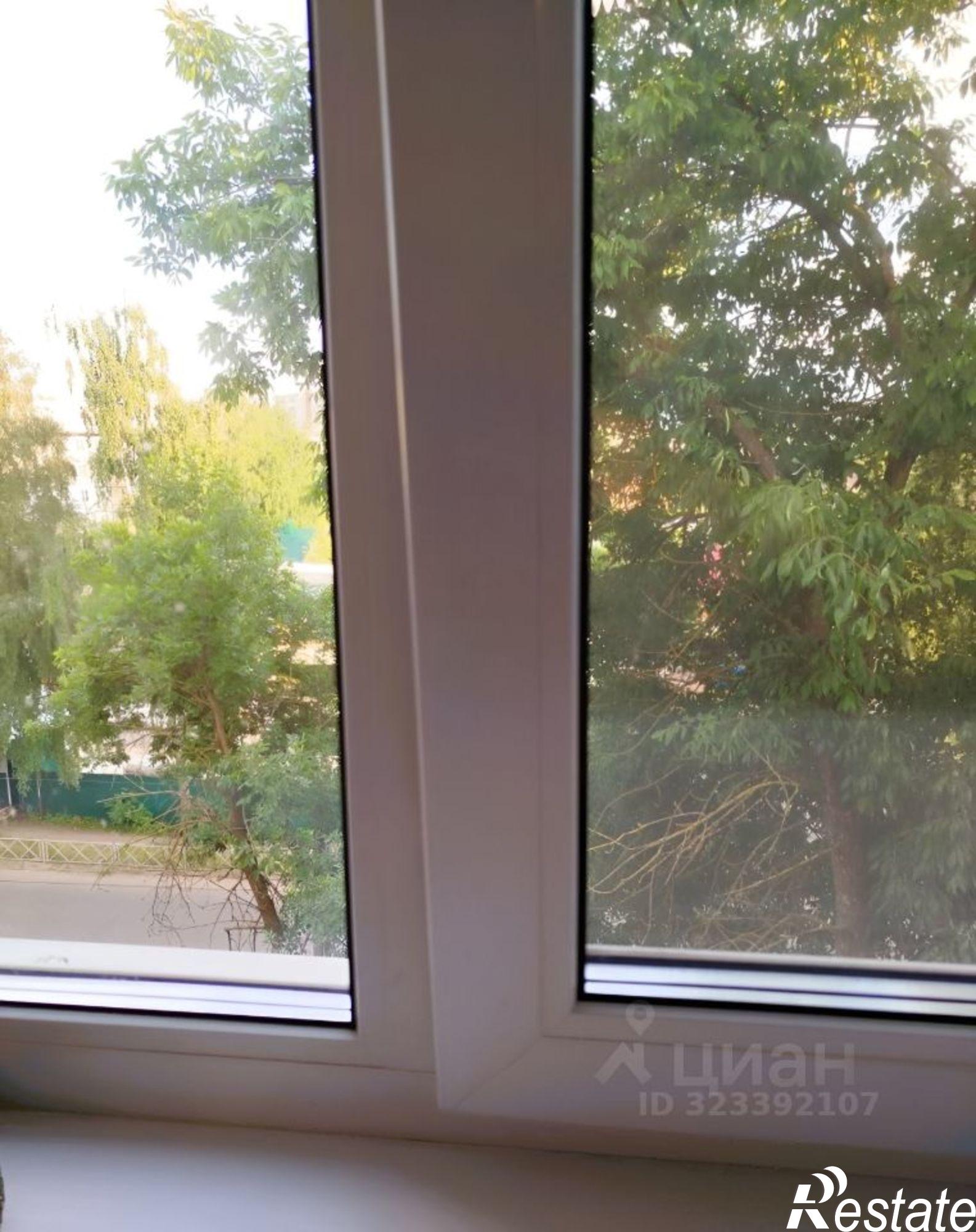 Купить квартиру за 2 400 000 рублей на ул 50 лет ВЛКСМ, 10