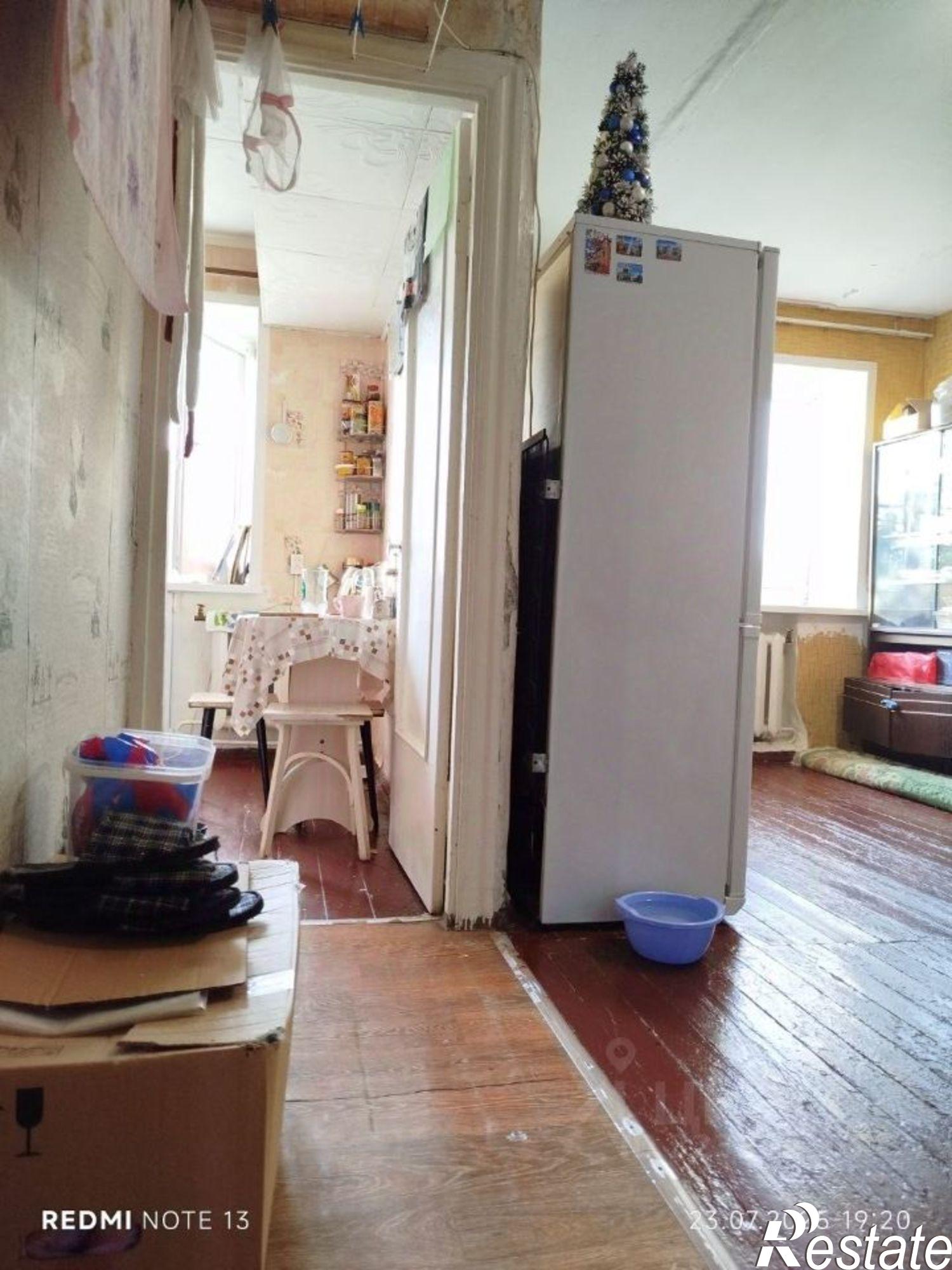 Купить квартиру за 2 400 000 рублей на ул 50 лет ВЛКСМ, 10