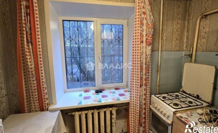 2-комн квартира улица Сурикова, 5,  д. 5