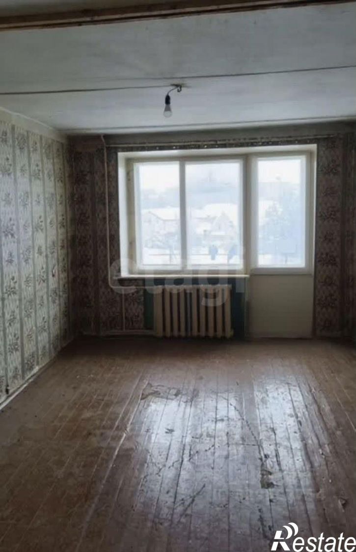 2-комн квартира пр-кт Генерала Батова, 40,  д. 40