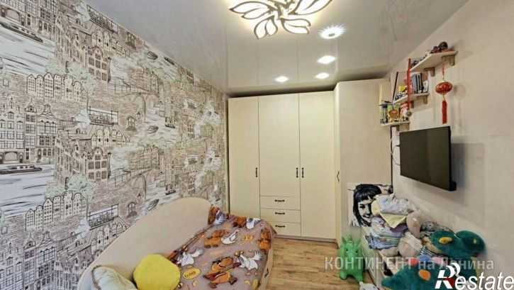2-комн квартира проспект Генерала Батова, 4,  д. 4