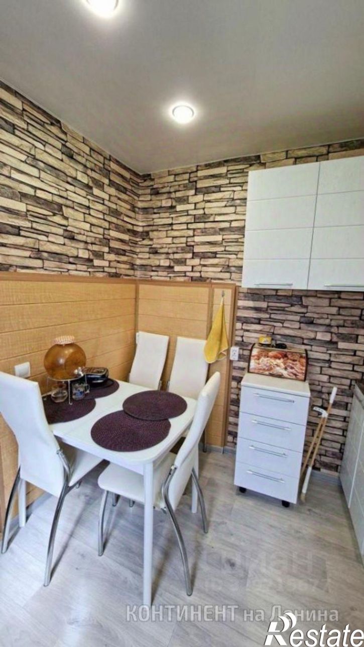 2-комн квартира проспект Генерала Батова, 4,  д. 4