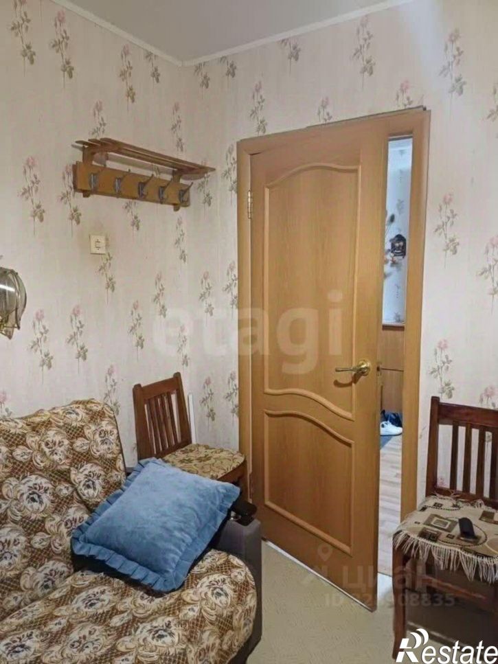 3-комн квартира пр-кт Революции, 4,  д. 4
