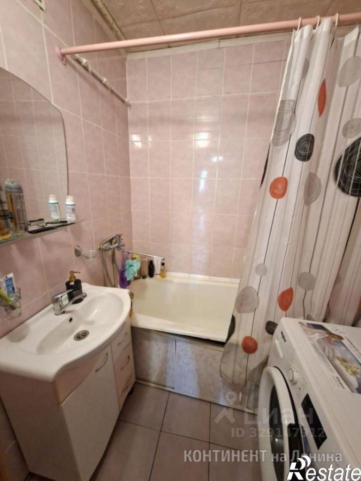 3-комн квартира ул Плеханова, 34,  д. 34
