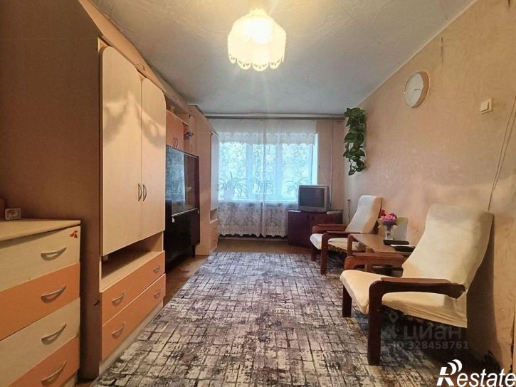 2-комн квартира улица Славского, 4,  д. 4