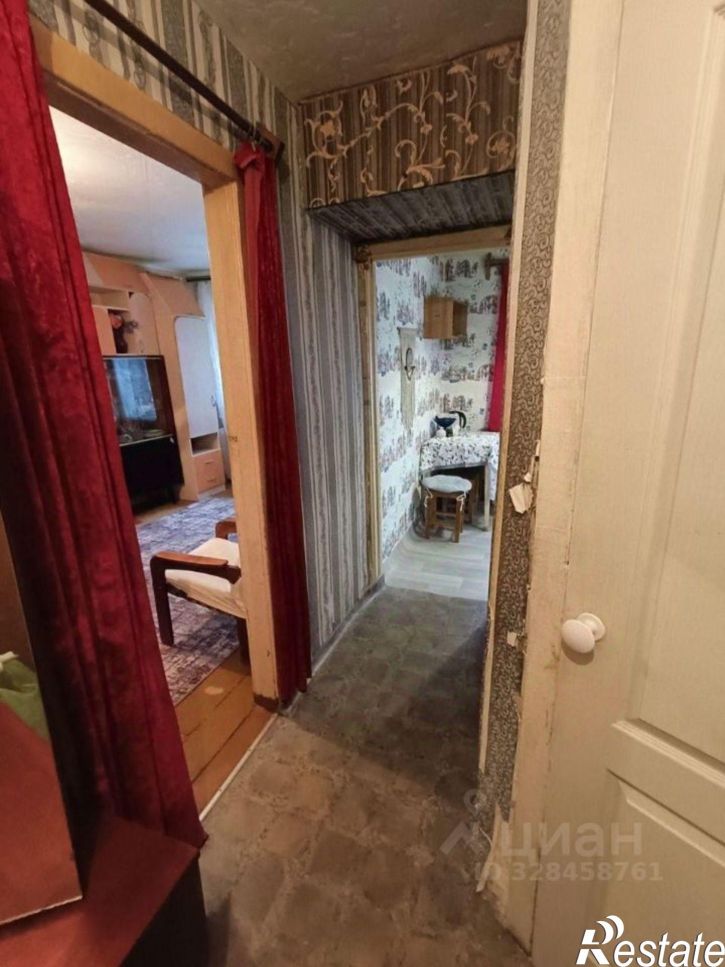 2-комн квартира улица Славского, 4,  д. 4