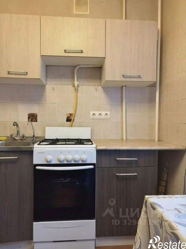 2-комн квартира улица Моисеенко, 11,  д. 11