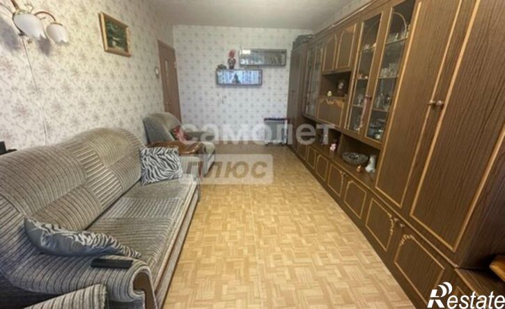 3-комн квартира улица Алябьева, 21,  д. 21