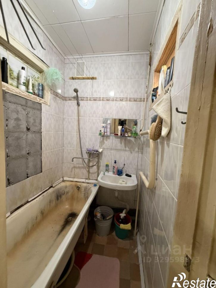 2-комн квартира улица Нансена, 27,  д. 27