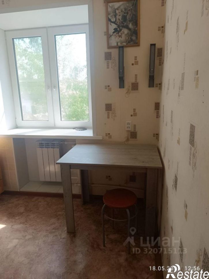 2-комн квартира ул 50 лет ВЛКСМ, 10,  д. 10