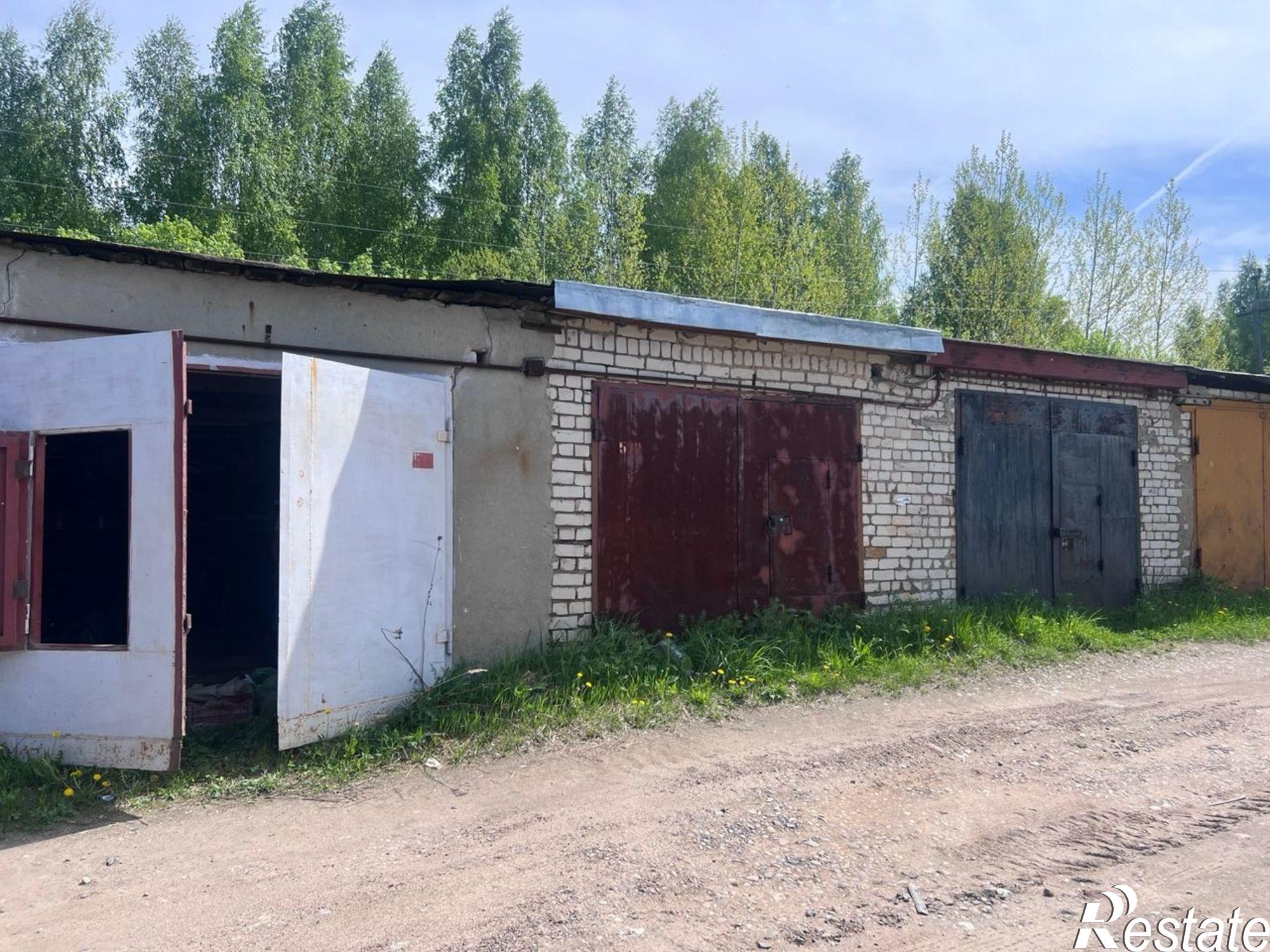 Купить гараж, место в паркинге за 290 004 рублей