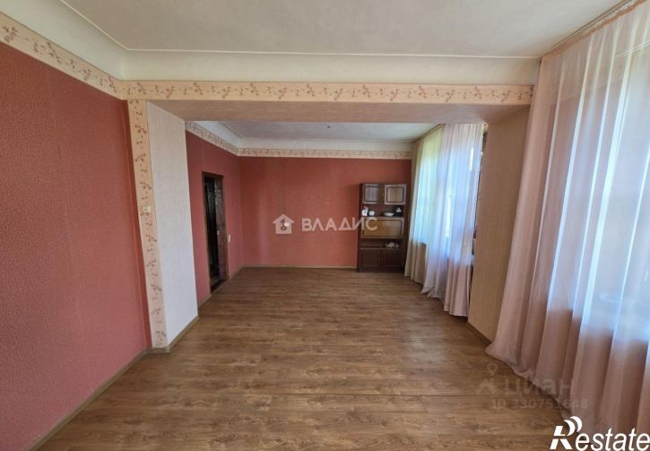 3-комн квартира улица Блюхера, 11,  д. 11