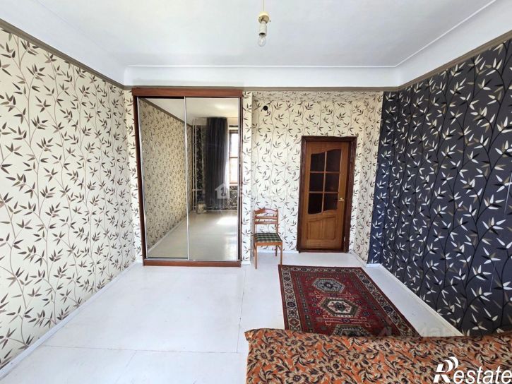 3-комн квартира улица Блюхера, 11,  д. 11