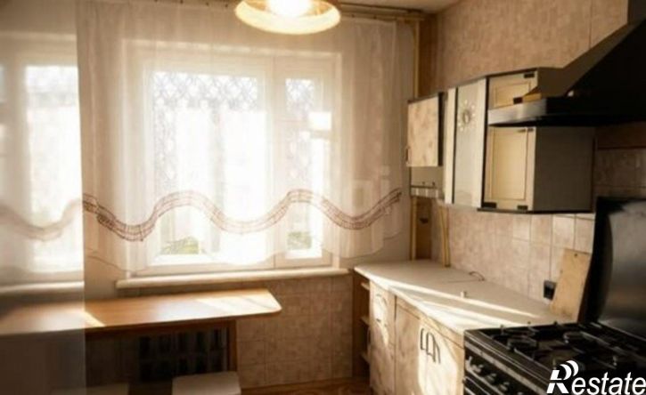 3-комн квартира улица Кустова, 8,  д. 8