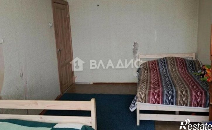 3-комн квартира пр-кт 50 Лет Октября, 14,  д. 14