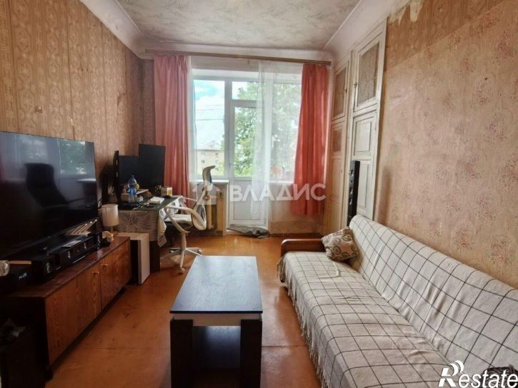 3-комн квартира ул Блюхера, 11,  д. 11