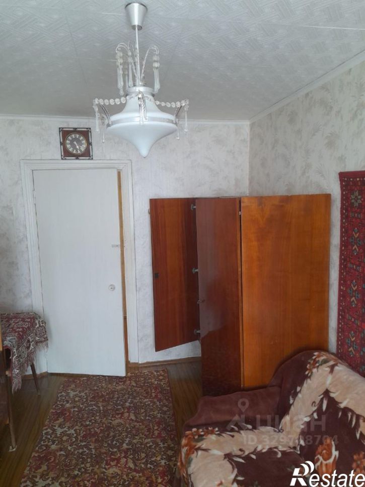 3-комн квартира ул Яна Гуса, 4,  д. 4